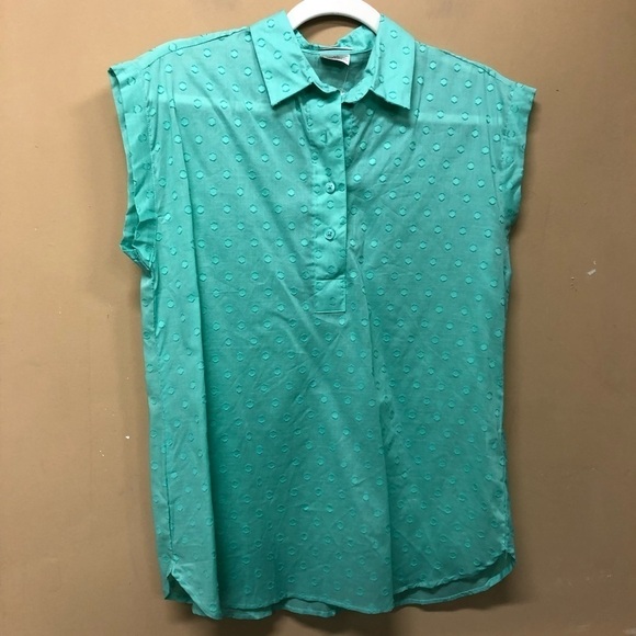 Van Heusen sleeveless blouse Green Swiss Dot Size Small NWT - Picture 1 of 4